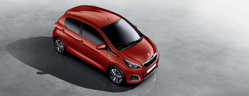 Peugeot 108 zijaanzicht 2