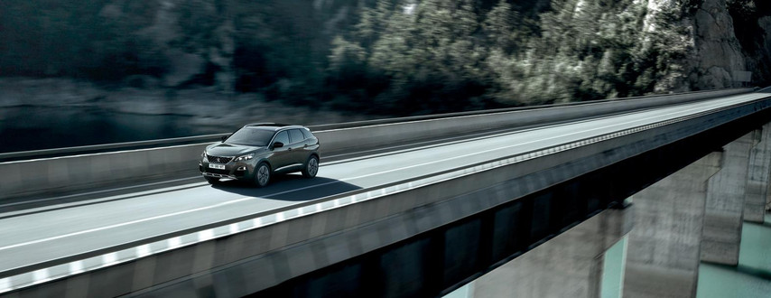 Peugeot 3008 zijaanzicht