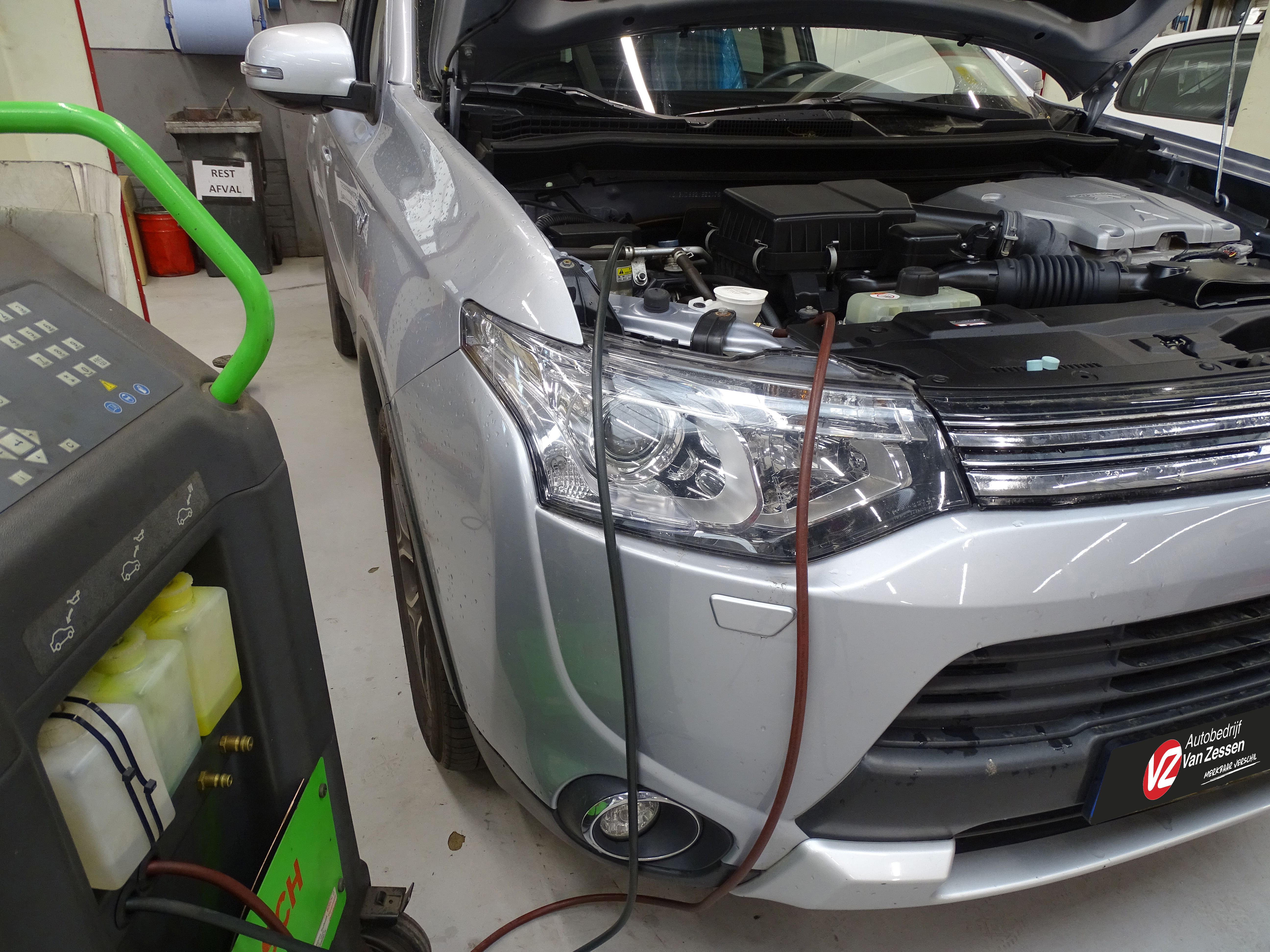 airco slangen van apparaat naar auto