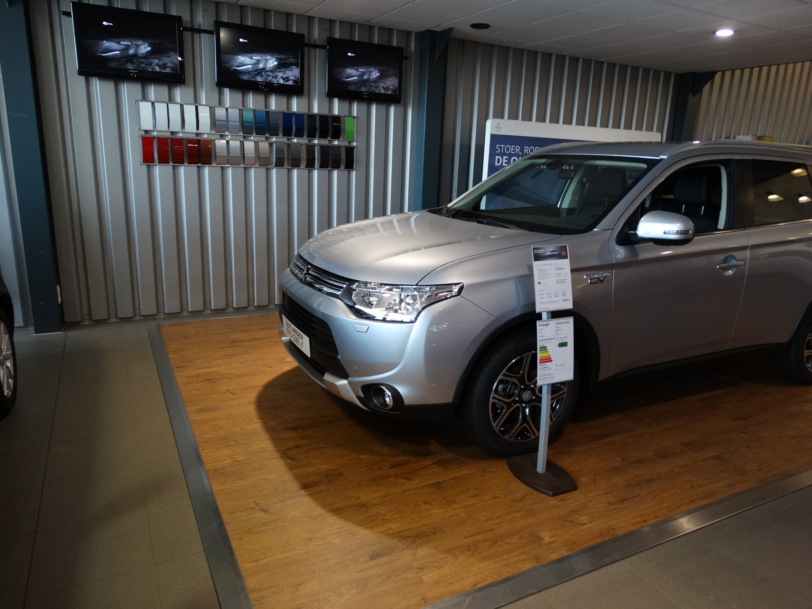PHEV in de showroom