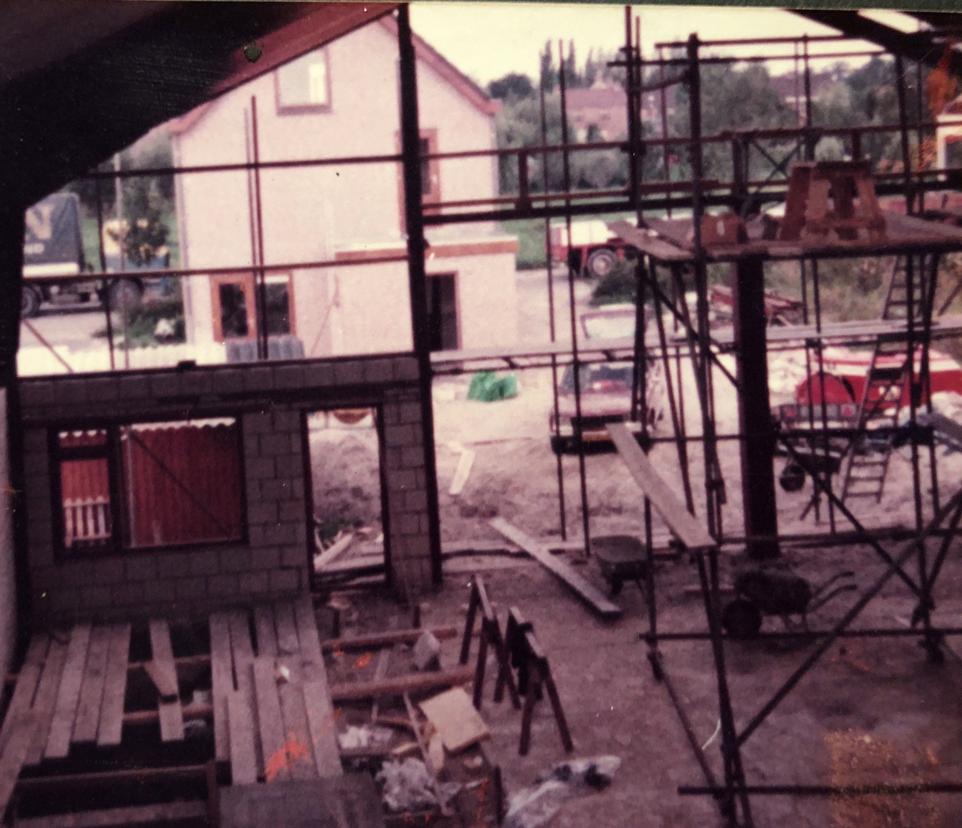 Zicht op het woonhuis