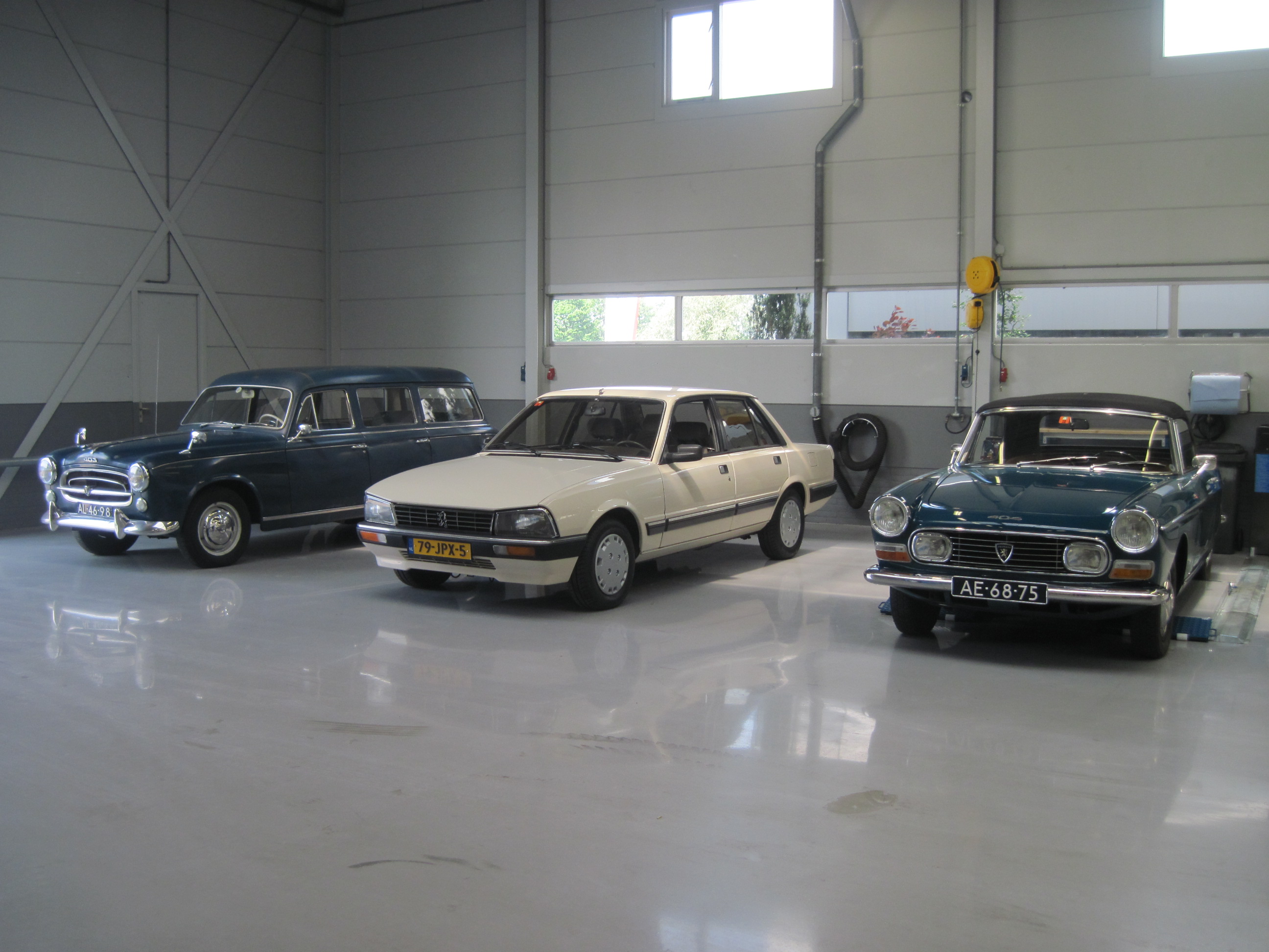 Mooie oude Peugeot's