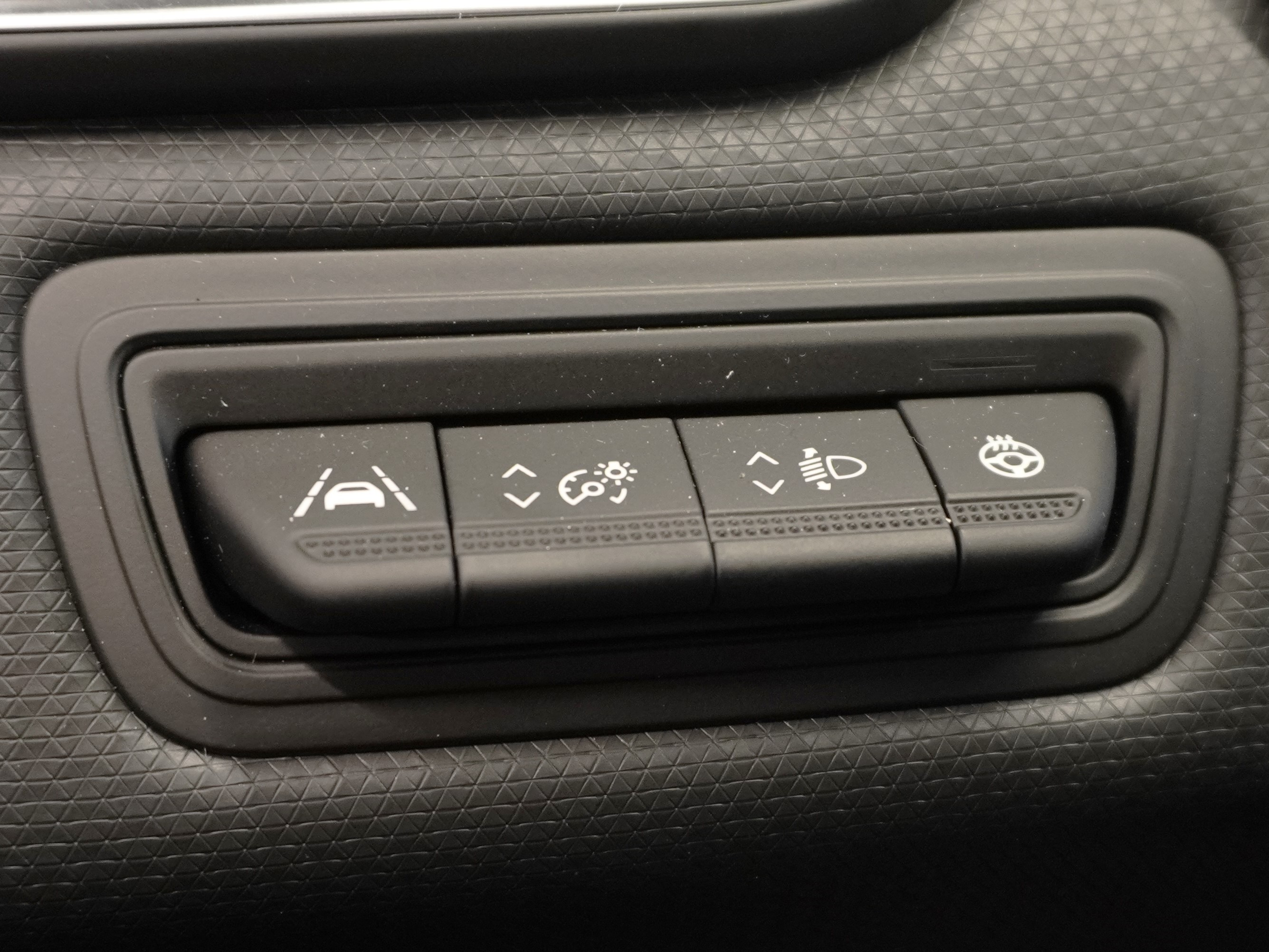 Nieuwe Mitsubishi Colt Royal Blue