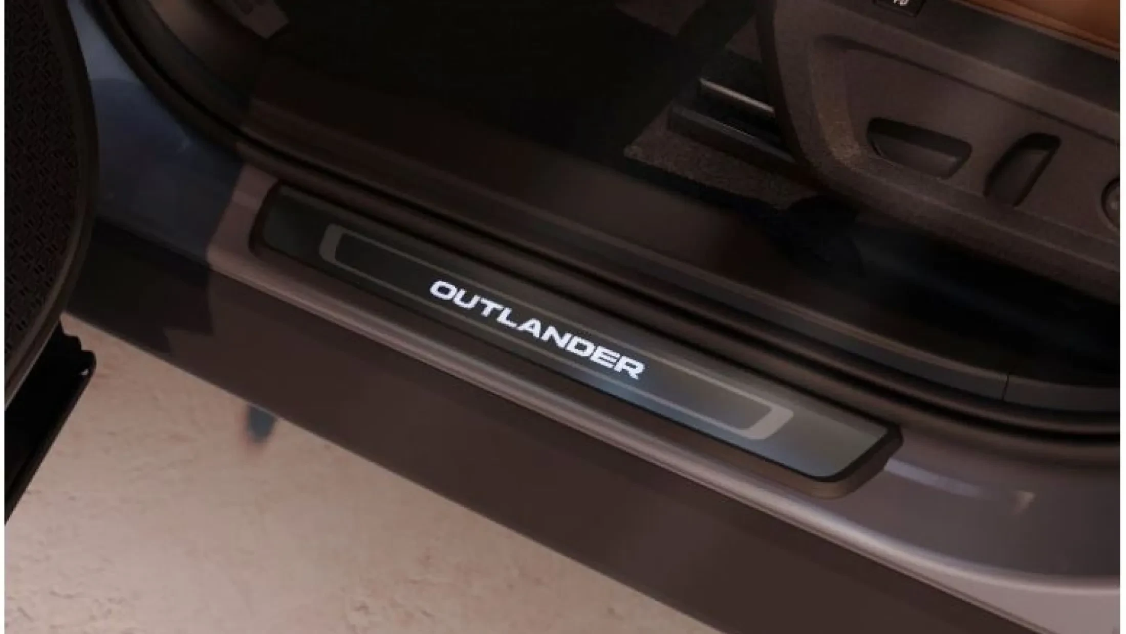 Instap lijsten Mitsubishi Outlander PHEV