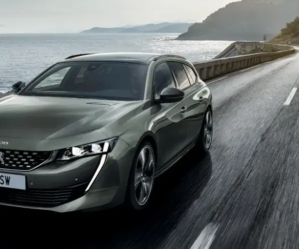 Peugeot 508 SW hero