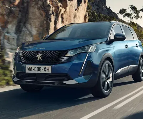 Peugeot 5008 facelift 2020 hero 2